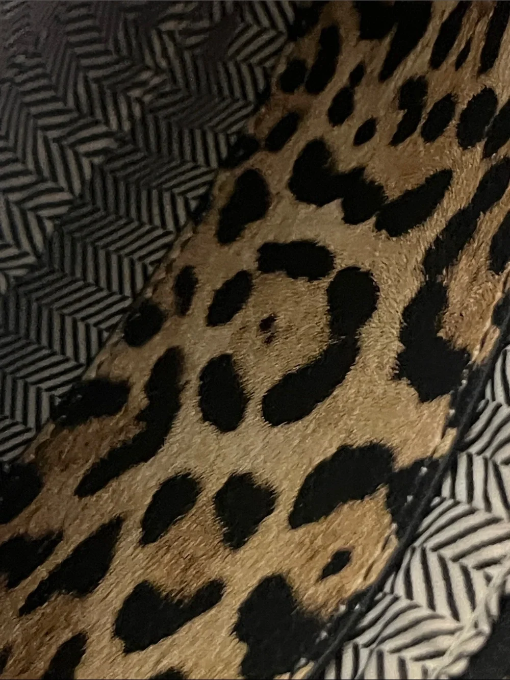 Leopard Print Wristlet Clutch - Tan and Black Joy Susan NWOT 60